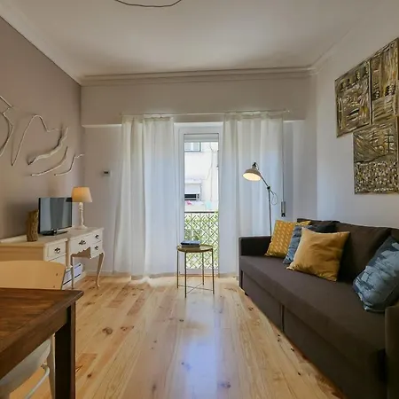 Alfama Bright Apartment Lisbon